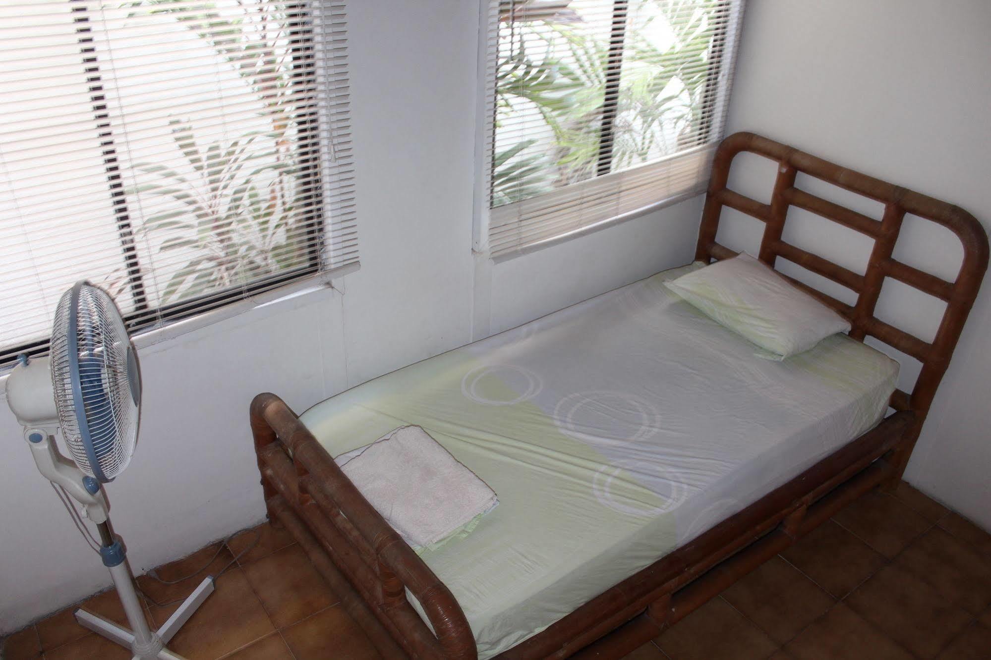 Blue Almond Hostel - San Andres מראה חיצוני תמונה